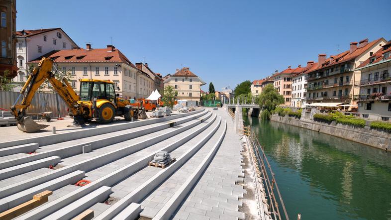 Na delu Brega s stopnicami k Ljubljanici bo stal kip nekdanjega župana Ivana Hri