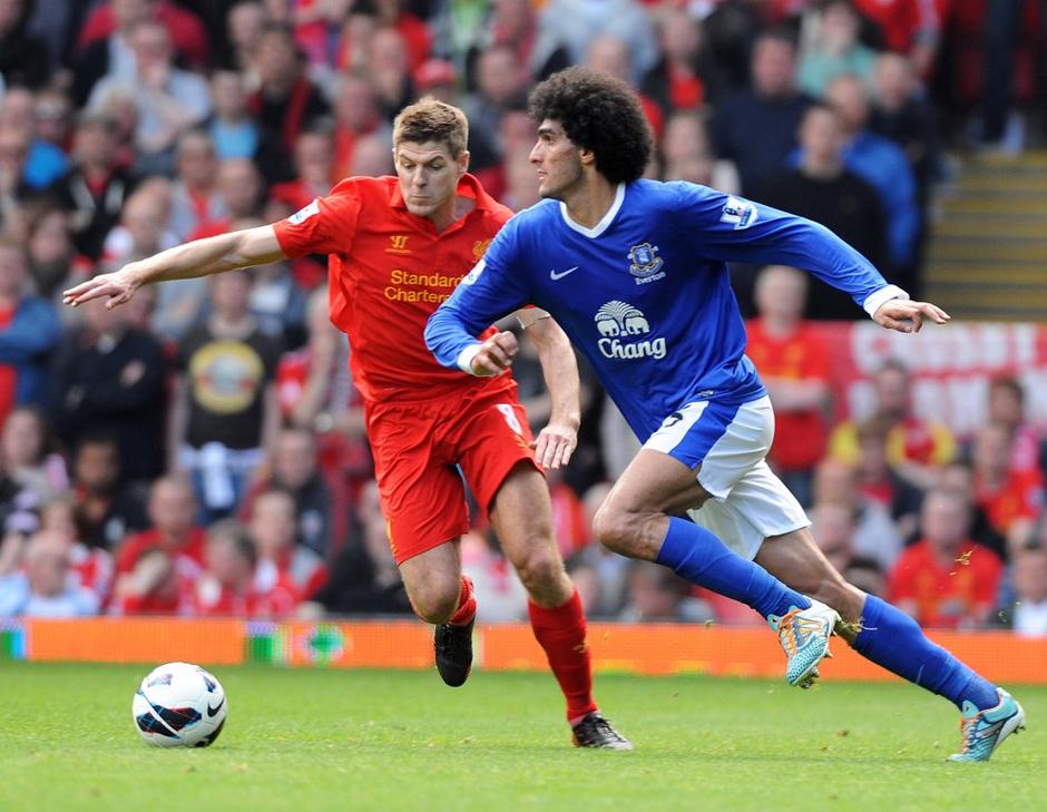 liverpool everton fellaini henderson | Avtor: EPA