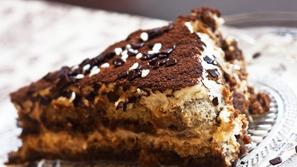 tiramisu torta