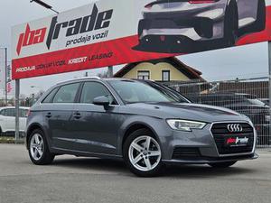 Audi A3 1,4 TFSI CoD ultra Ambiente