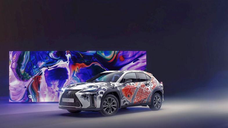 lexus UX