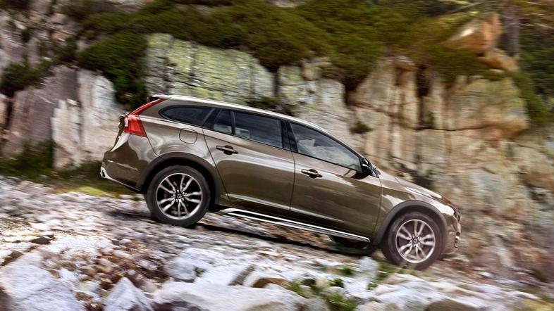 Volvo V60 cross country