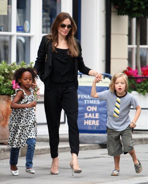 Angelina Jolie, Zahara Jolie-Pitt, Shiloh Jolie-Pitt