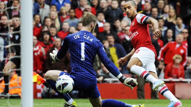 walcott de gea arsenal manchester united 