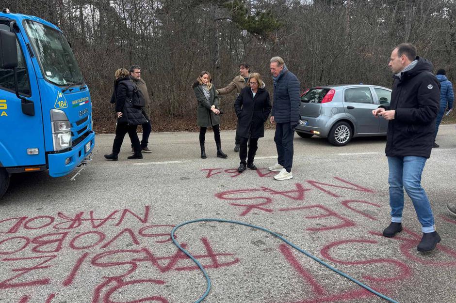 Bazovica napisi | Avtor: Profimedia