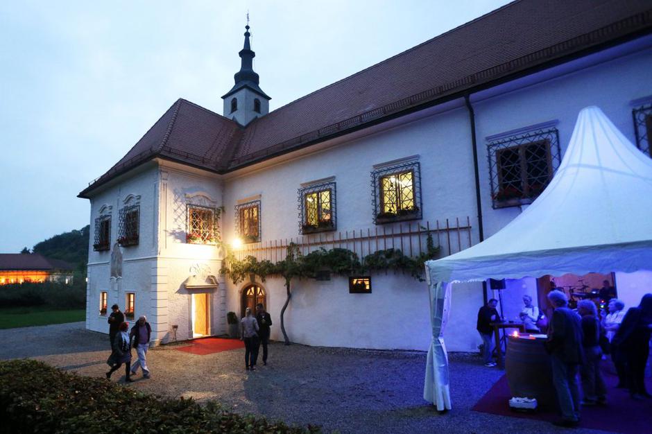 Dveri-Pax, posestvo | Avtor: Uroš Modic