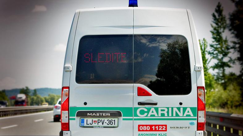 Mobilna enota carine 