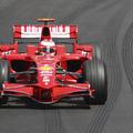 Kimi Räikkönen (Ferrari) je letos dvakrat zmagal, bil dvakrat drugi, a tudi dvak