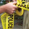 Moški se je odpravil od hiše, a so ga prestregli policisti, ki pa ga niso mogli 