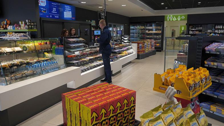Petrol bencinski servis Barje
