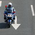 Do nesreče je prišlo, ker je motorist zapeljal na nasprotni vozni pas, po katere