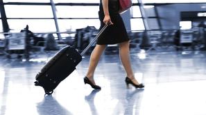 potovanje letališče kovček