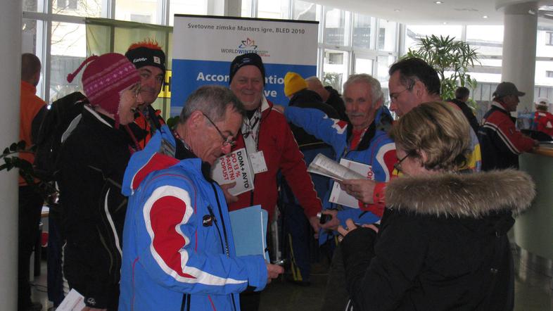 V blejski festivalni dvorani, kjer je olimpijsko informacijsko središče, je bilo