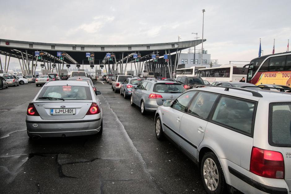 mejni prehod Obrežje | Avtor: Saša Despot