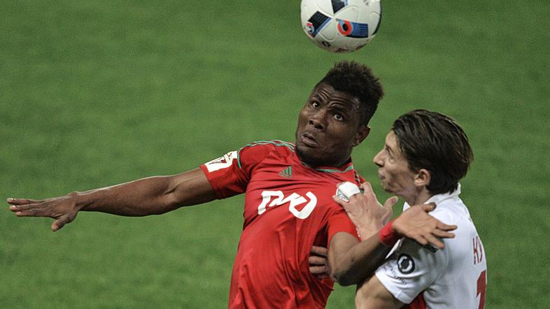 ezekiel henty lokomotiva