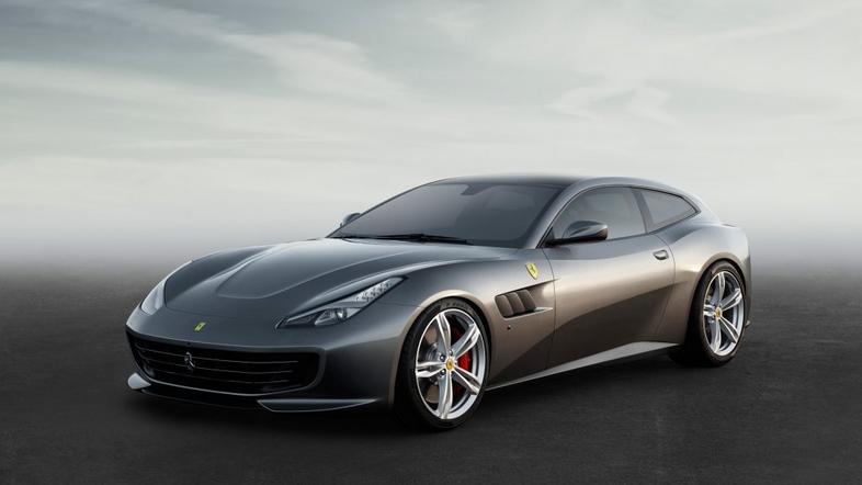 Ferrari GTC4 lusso