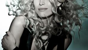 V poletje stopite naravno in frfotavo. (Foto: Stevo)