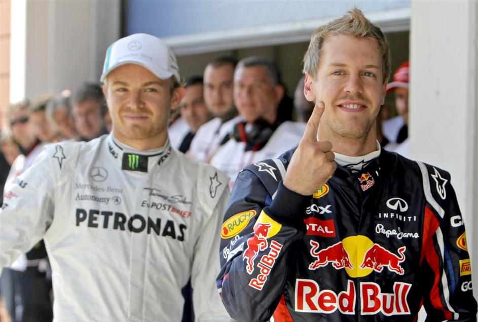 Sebastian Vettel in njegov "znamenit", marsikomu nesramen prst.