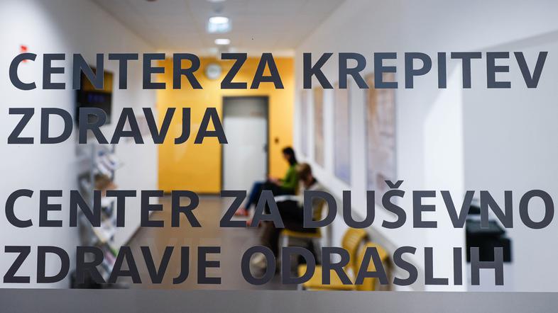 zdravstveni dom kočevje, čakalnica