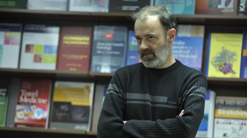 scena 07.01.14, Roman Rozina, Zupanski kandidat Gams, razglasitev zmagovalnega r