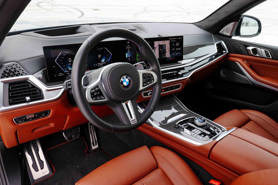 BMW X7 M60 | Avtor: Saša Despot