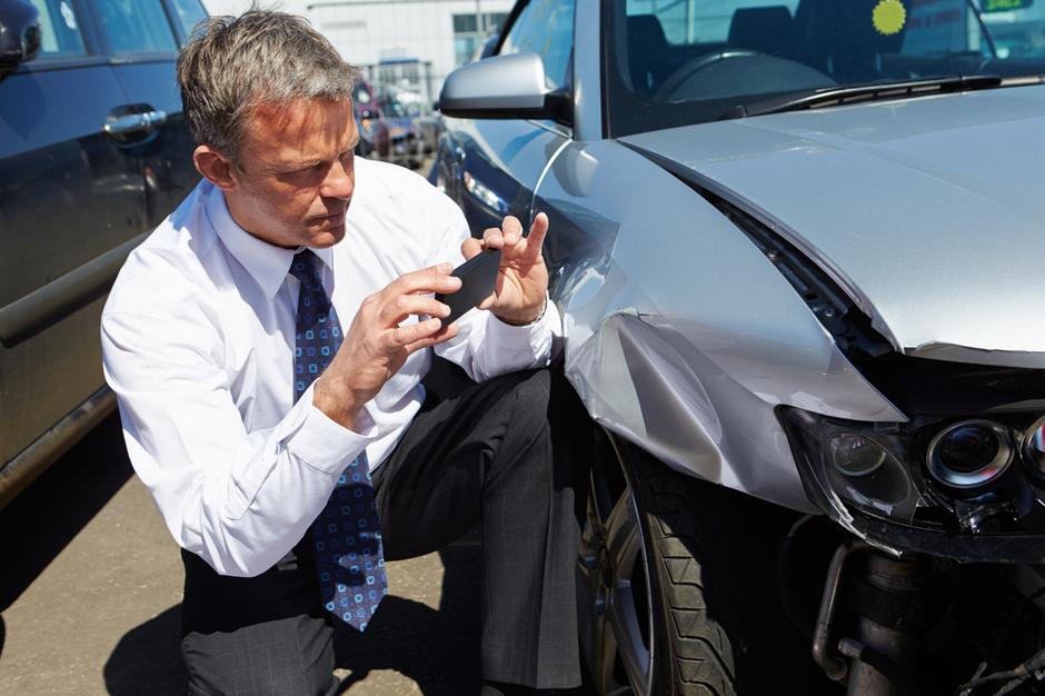 Prometna nesreča | Avtor: Shutterstock