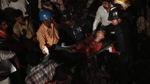 zrušenje stavbe v Indiji