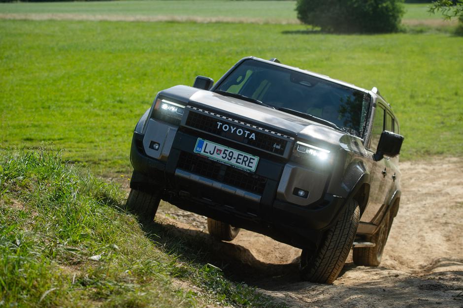 Toyota Land Cruiser | Avtor: Anže Petkovšek