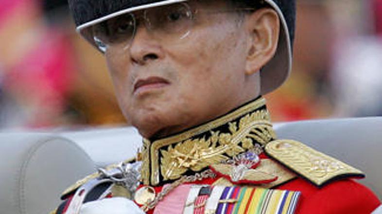 Tajski kralj Bhumibol Adulyadej je med svojimi ljudmi zelo priljubljen.