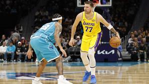 Luka Dončić Hornets Lakers