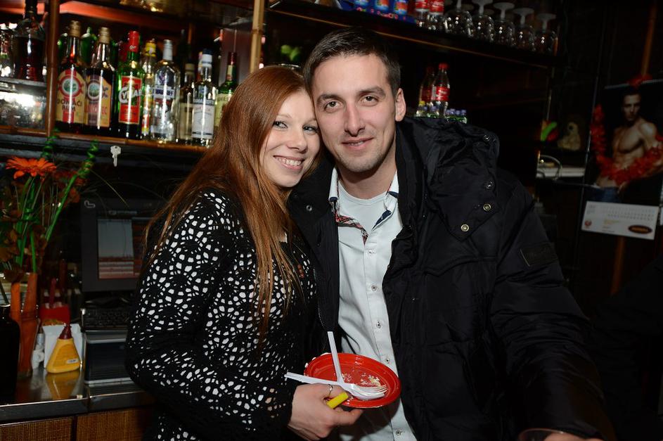 Ljubezen na deželi Maja Irma rojstni dan praznovanje Jure