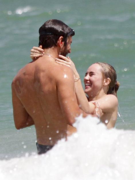 Bradley Cooper Suki Waterhouse