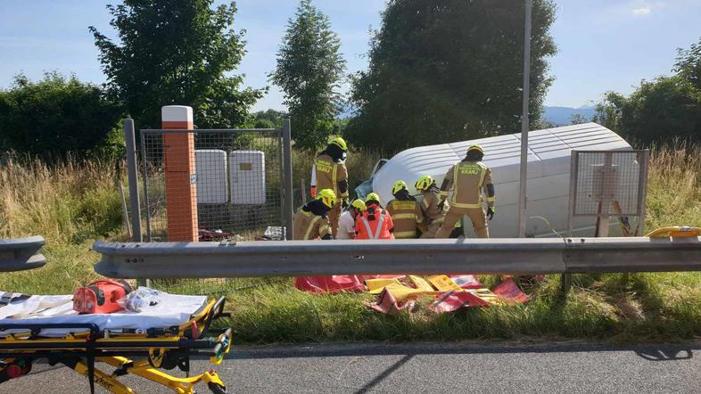 Nesreča na gorenjski avtocesti Kranj vzhod smer Ljubljana