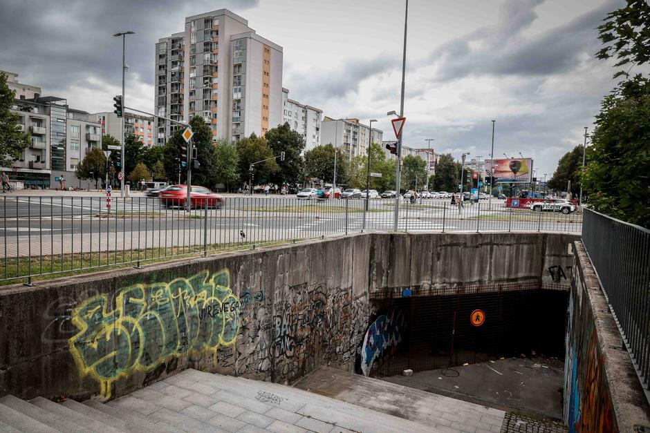 podhod pod celovško cesto pri aleji | Avtor: Saša Despot
