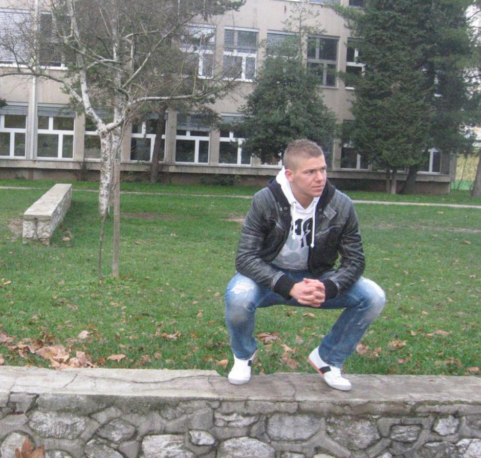 Trile | Avtor: Andreja Cilenšek