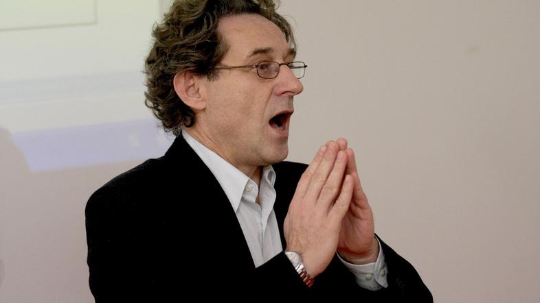 Branimir Štrukelj iz Konfederacije sindikatov meni, da vlada še ni izčrpala vseh