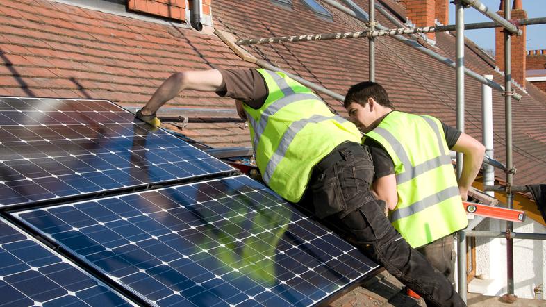 Sončna elektrarna na hiši