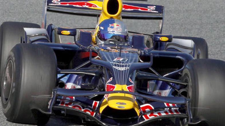 Novembra je bil Loeb na testiranjih v konkurenci 17 večinoma mladih dirkačev osm