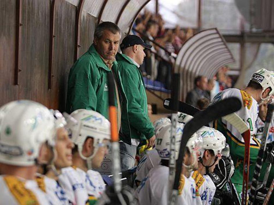 Ildar Rahmatuljin se je z Olimpijine klopi preselil k mariborskemu Stavbarju.
