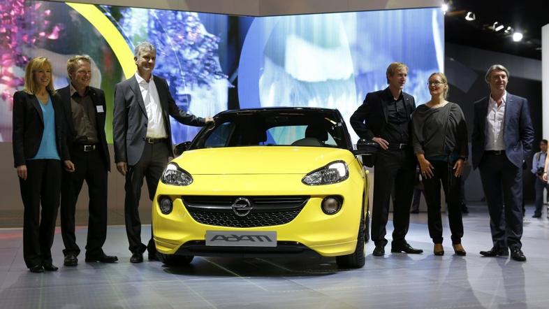 Opel adam