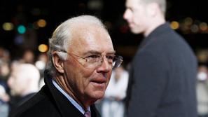 Legendarni Beckenbauer meni, da je Klinsmann izgubil slačilnico.