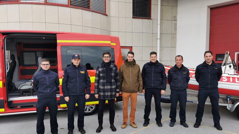 gasilsko vozilo, gasilci, Mestna občina Kranj