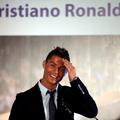 Ronaldo Real Madrid Santiago Bernabeu častna loža