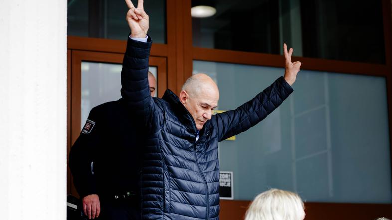 sojenje Janez Janša