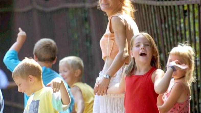 Z varnimi točkami otrokom in mladostnikom omogočimo, da se po pomoč zatečejo ted