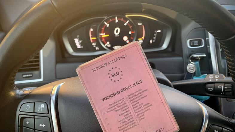 Vozniško dovoljenje