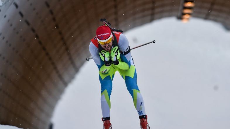 jakov fak nove mesto zmaga biatlon zasledovanje