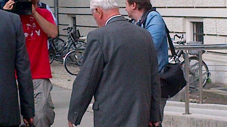 Janez Zemljarič na sodišču