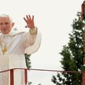 Papež Benedikt XVI. je med obiskom Bližnjega vzhoda pozval vernike vseh veroizpo