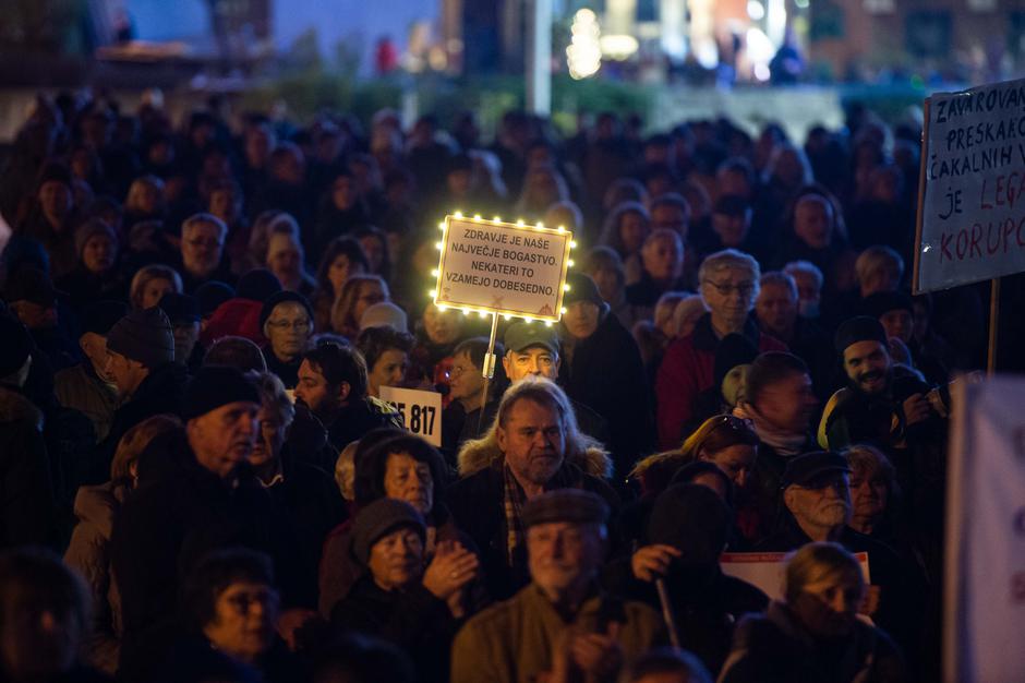 stavka pacientov | Avtor: Anže Petkovšek